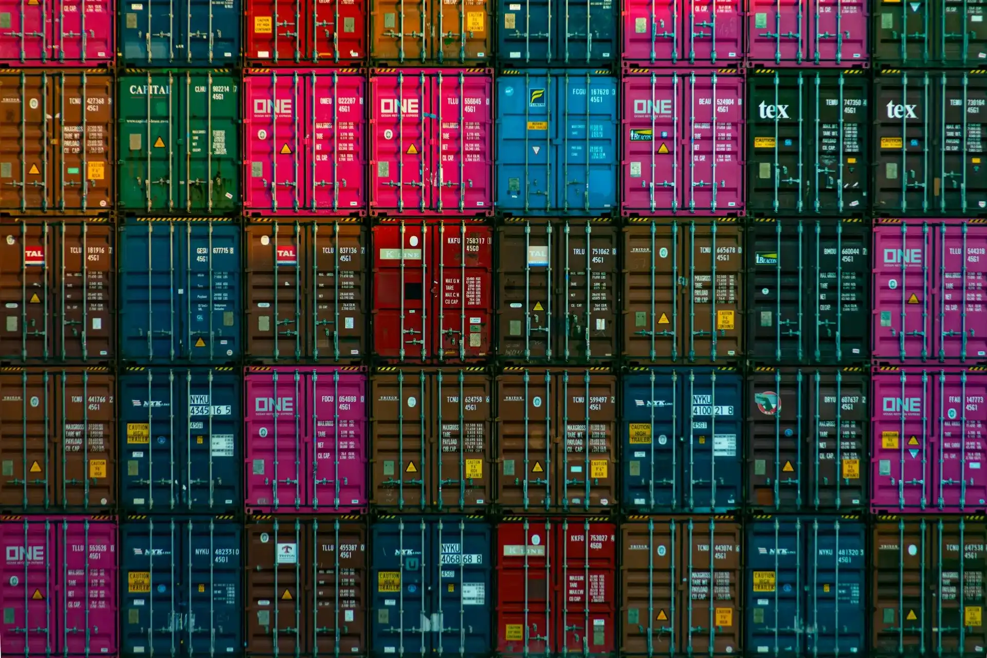 Container Queries: Components That Adapt to Their Space